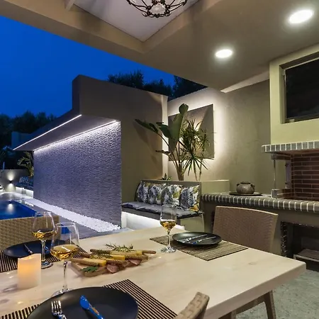 Serenity Escape Apartman Laganász