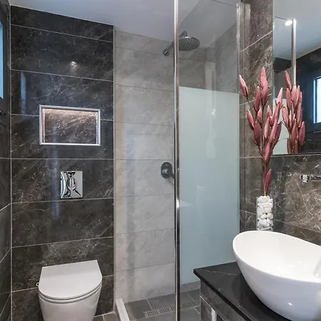 Serenity Escape Apartment *